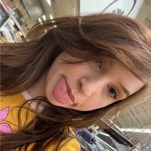 Meet your Posher, Stacy